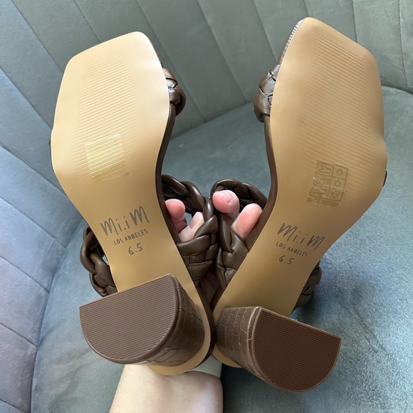 Mi.iM Ronin Chocolate Heeled Sandals - 6.5 - Picture 6 of 7